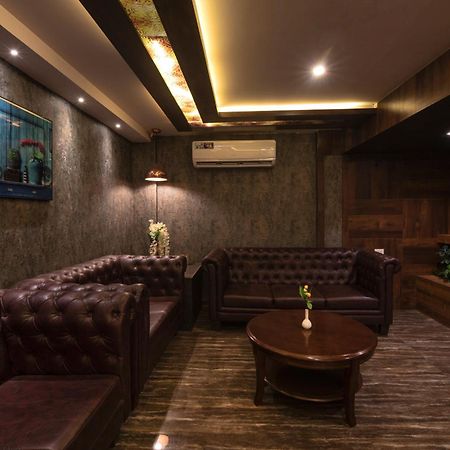 Hotel Monarch By Rivido, Bannerghatta Main Road Bangalore Esterno foto