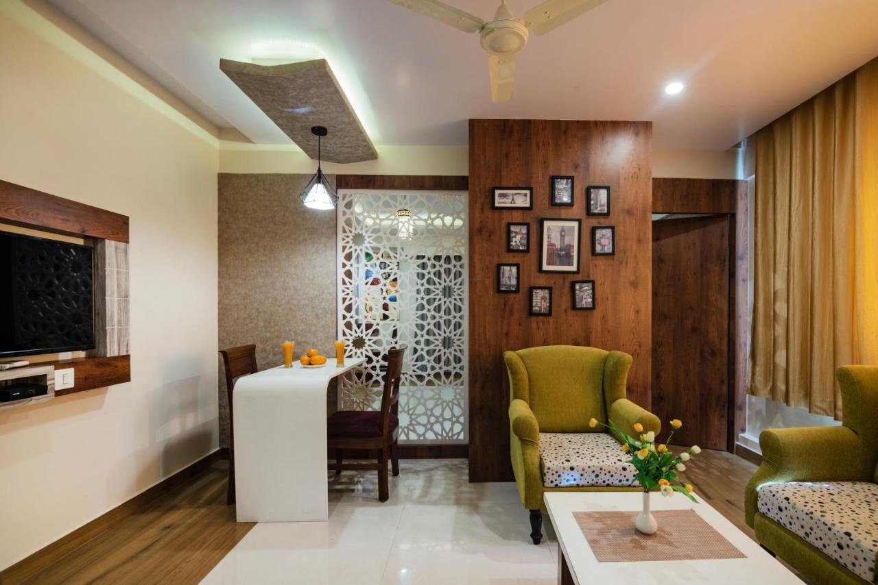 Hotel Monarch By Rivido, Bannerghatta Main Road Bangalore Esterno foto