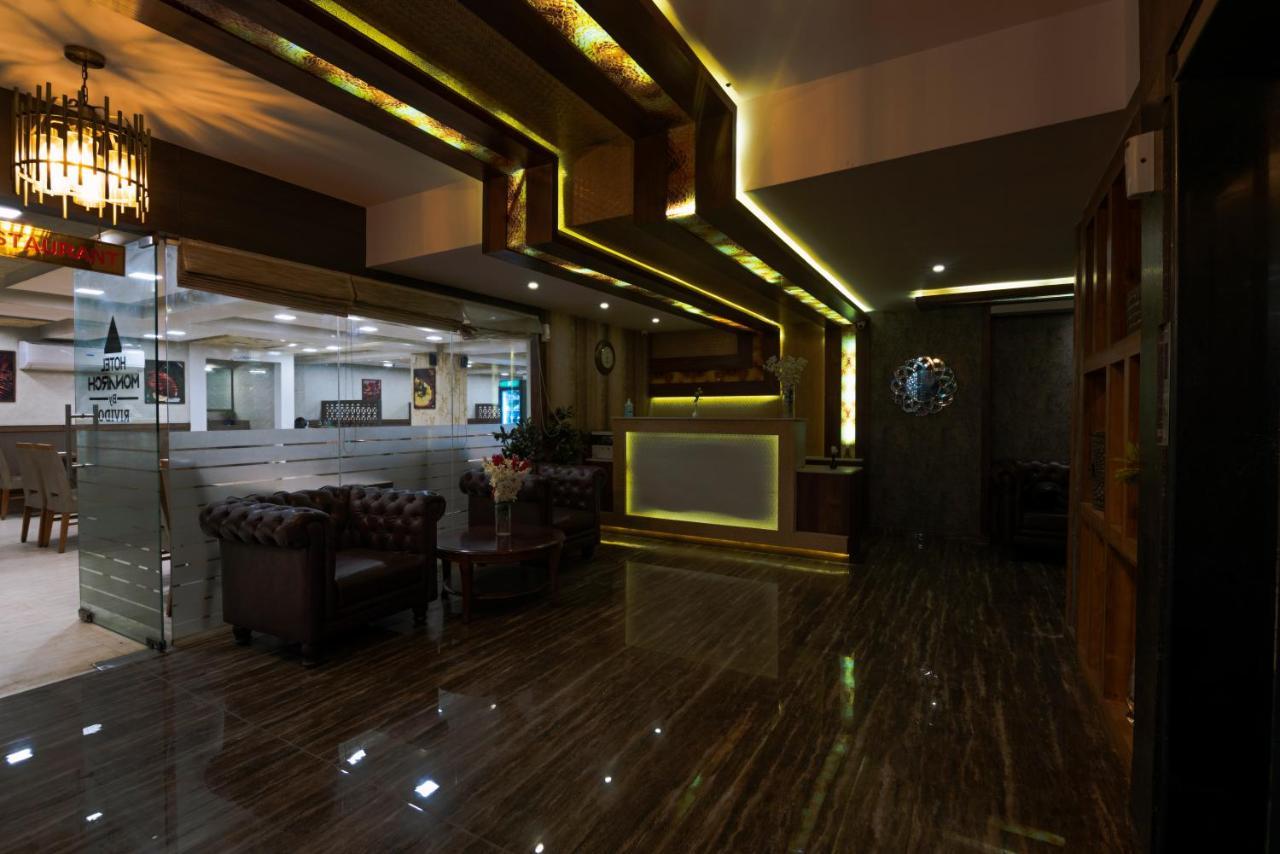 Hotel Monarch By Rivido, Bannerghatta Main Road Bangalore Esterno foto