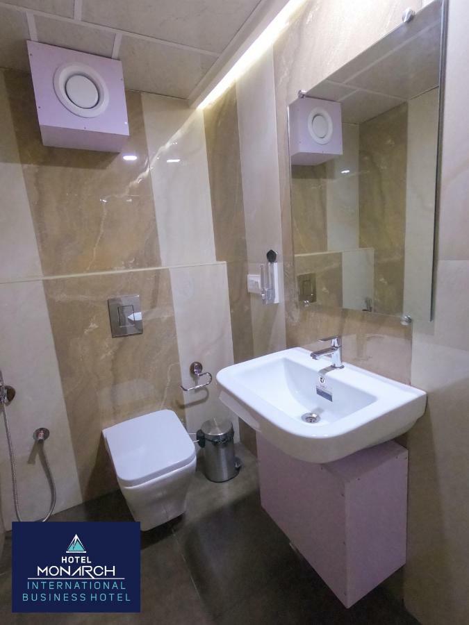 Hotel Monarch By Rivido, Bannerghatta Main Road Bangalore Esterno foto
